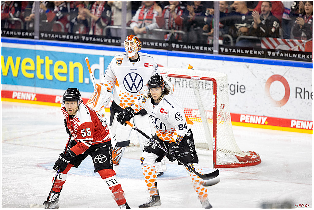 PENNY DEL;  Kölner Haie - Grizzly Wolfsburg; Köln, 26.10.2022